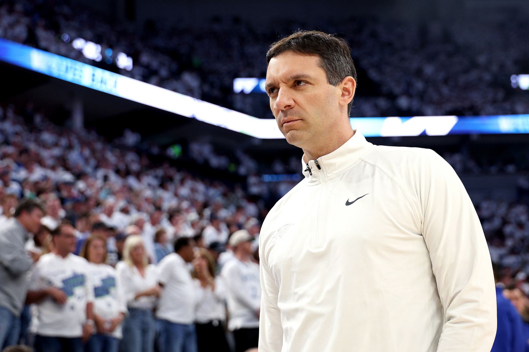 戴格诺特：我们的守卫纪律性很好，卡森很好地限制了库里