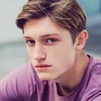 6686体育平台铜牌作者Flynn