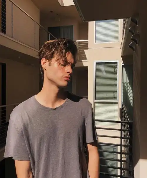 6686体育平台钻石作者Madison