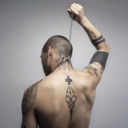 6686体育平台海外作者Upton