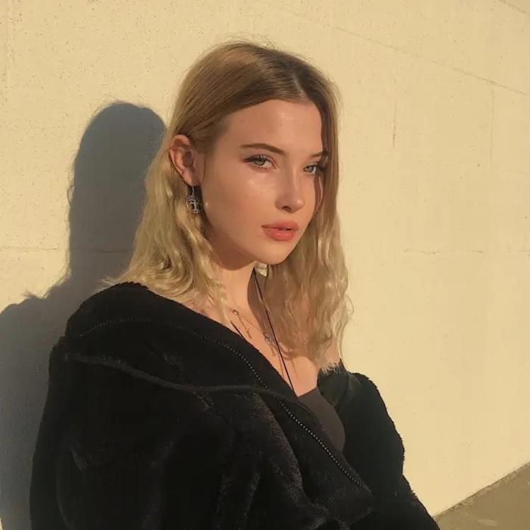 6686体育平台特邀作者Ambrose