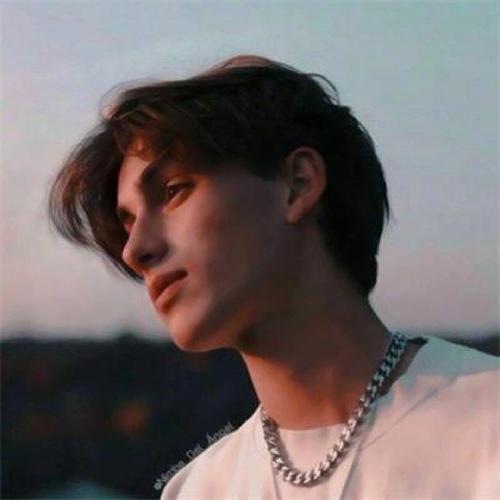 6686体育平台铜牌作者Percy