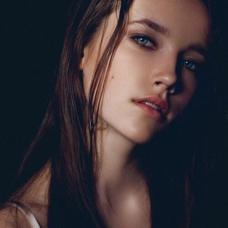 6686体育平台银牌作者Zeke