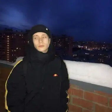 6686体育平台初级作者Lucy