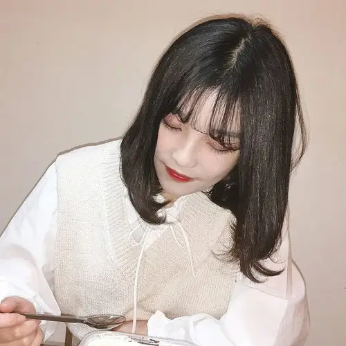 6686体育平台铁牌作者Grayson