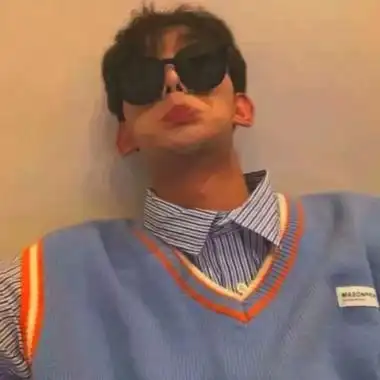 6686体育平台签约作者隔窗看你