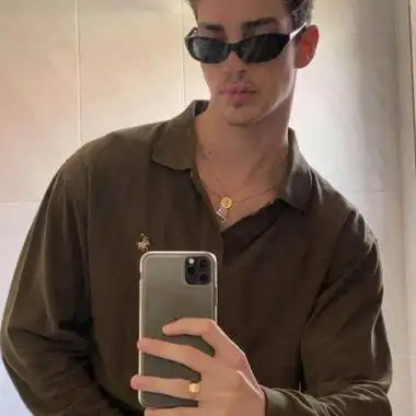 6686体育平台铜牌作者暖色调